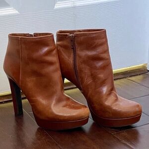 Gianni Bini Brown Leather Booties